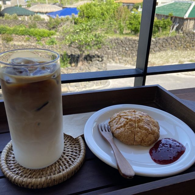 세화해변이 보이는 디저트 맛집, 카페세화숲💙