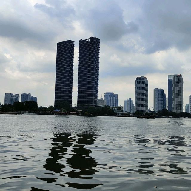 โรงแรม รามาดา พลาซา บาย วินด์แฮม แบงคอก แม่น้ำ ริเ