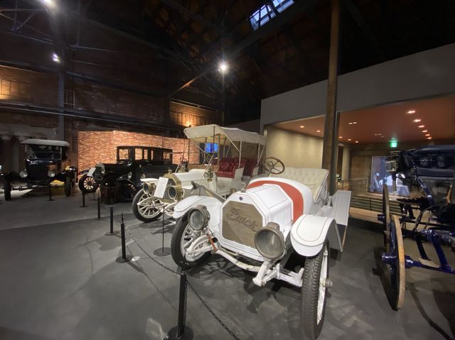 大阪市港区。世界中から集めた希少なヴィンテージ車と巡り会える『GLION MUSEUM（ジーライオンミュージアム）』