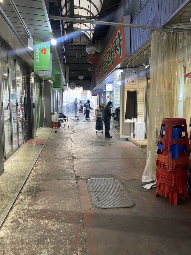 🇰🇷韓国 / ソウル 広蔵市場の名物✨行列のできるヌードキンパ！？現地の方にも大人気
