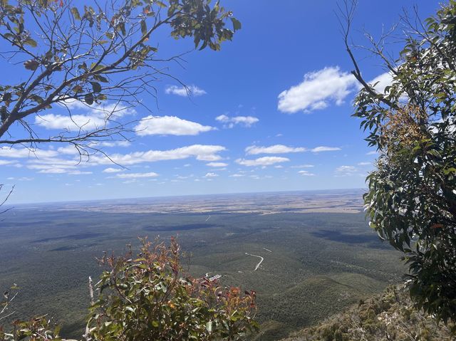 On my way up the Bluff Knoll Trail😎💪