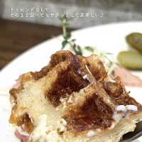 【大阪・鶴橋】話題の黒いチーズケーキが食べれる隠れ家カフェ