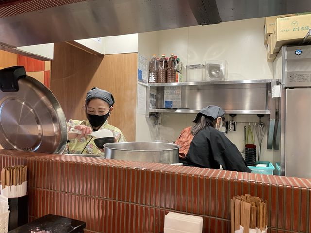 東京　浅草雷門真向かいにある超人気の牛カツ店🐮✨