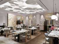 Chinese cuisine at Raffles Hotel Singapore