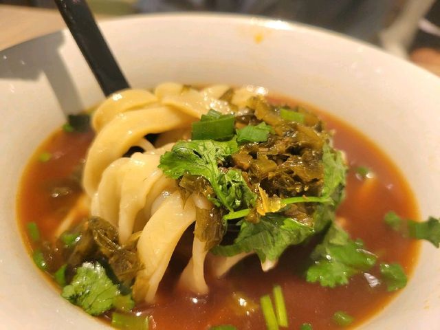 有氣質嘅茶木餐廳