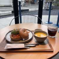 【東京】屋外プロジェクターがあるカフェ「KANPAI TERRACE 」