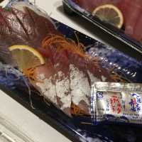 🍣 看鮪魚的解體秀 — とれとれ市場 (Tore Tore Market)