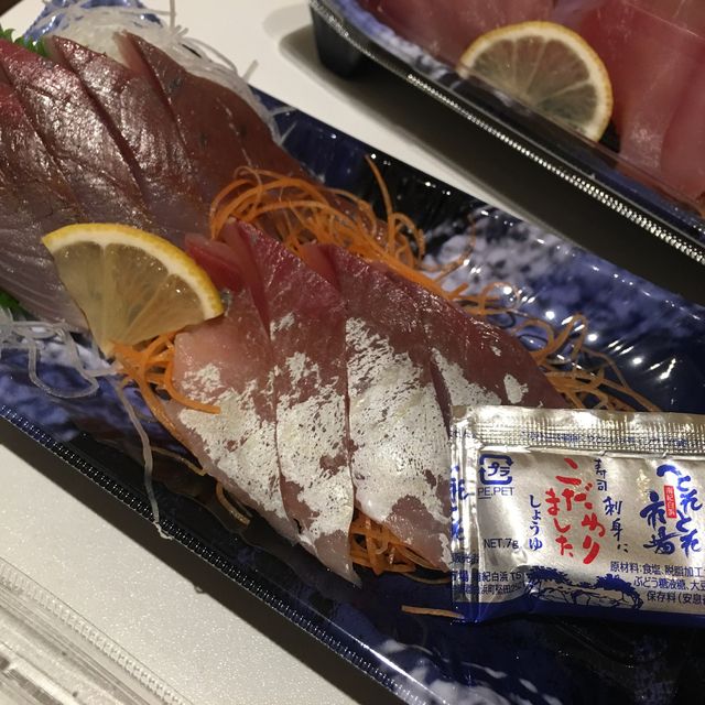 🍣 看鮪魚的解體秀 — とれとれ市場 (Tore Tore Market)