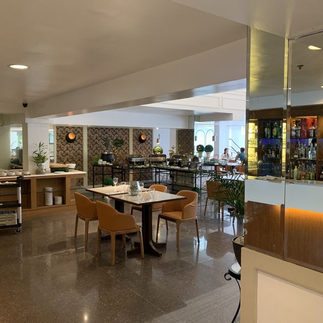St. Ellis Hotel - Legaspi