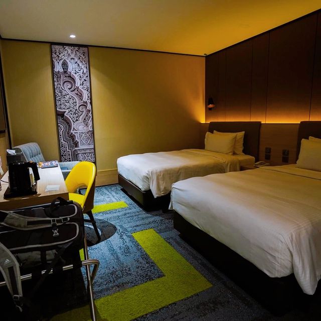 super convenient transit hotel!