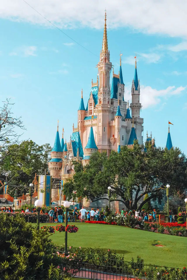 The 6 most worth visiting theme parks in Florida, USA.