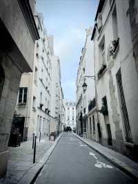 Casual wandering in the city | Paris streets