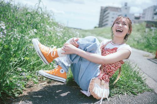 斉藤朱夏 5th ANNIVERSARY 朱演2024『天使と悪魔のささやき』のチケット(埼玉県・2024/8/18(日)) | 東武動物公園 イベントステージ HOLA!