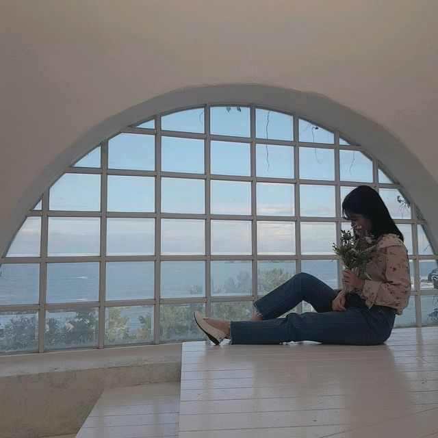 [포토피아] 이국적인 감성이 가득한 포항 오도리 포토존 카페