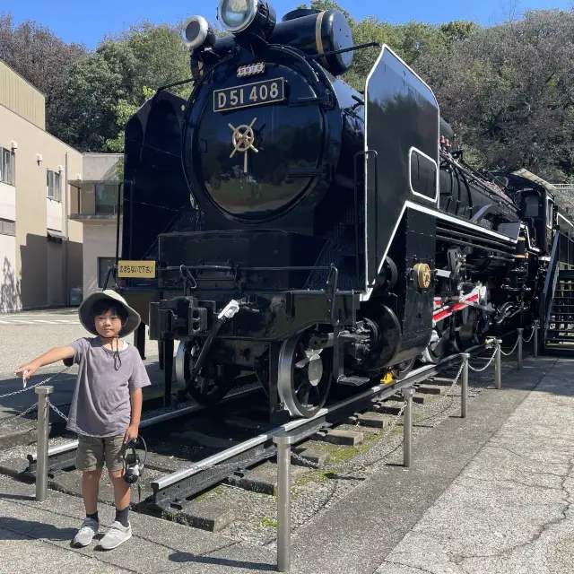 緑あふれる公園SLがあるよ！生田緑地