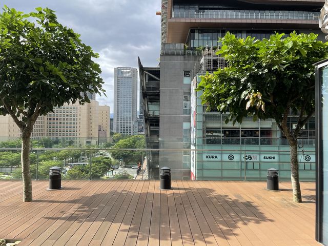 南山微風四樓小花園 看101超近讓你度假優閒打卡點