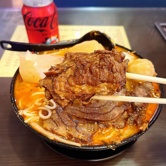 🌶 超級酸重口味足料米線
