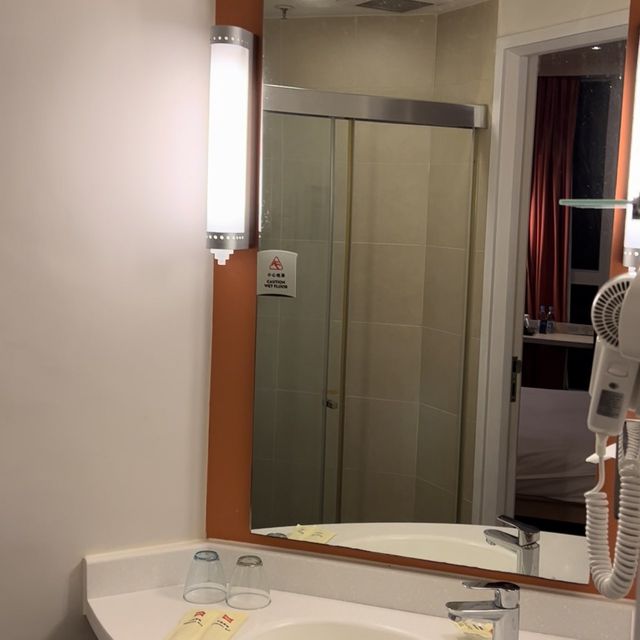 住一晚送一晚 宜必思中上環酒店
