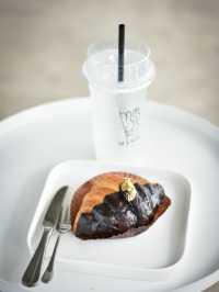 Manoi Cafe ชานม 19 บาท
