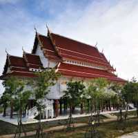 ความงามของสถาปัตยกรรมไทย ณ วัดวชิรธรรมาราม
