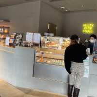 オシャレなカフェもあるホテル　シークエンスミヤシタパーク