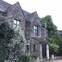 The Holt Hotel🤩郊外小屋🛖體驗一流