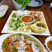 Oasis Café ป่ากลางเมือง พิษณุโลก