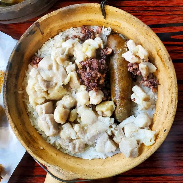 帳篷下的煲仔飯