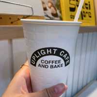 渋谷　駅ナカCAFE 《UPLIGHTCAFE》