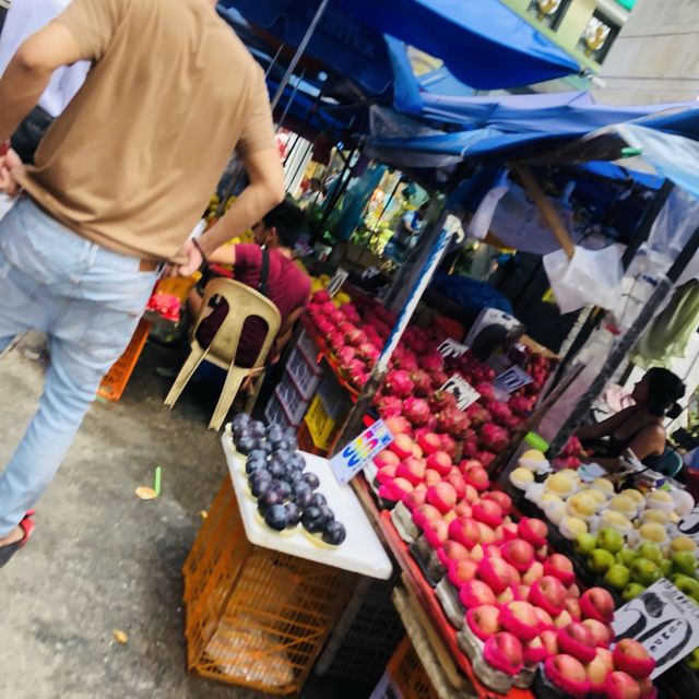 Quiapo Market in Manila