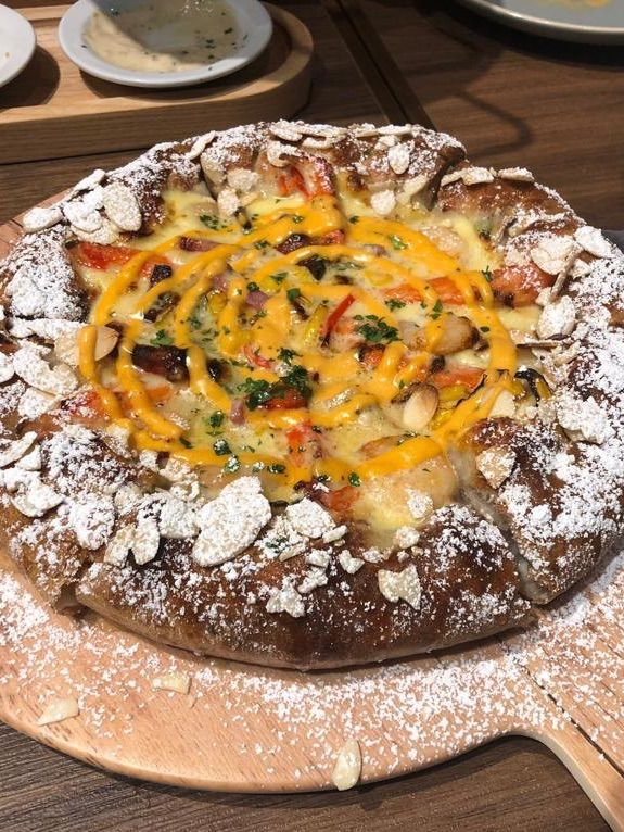 厚邊Pizza🍕| 休閒西餐 厚邊Pizza🍕| 休閒西餐