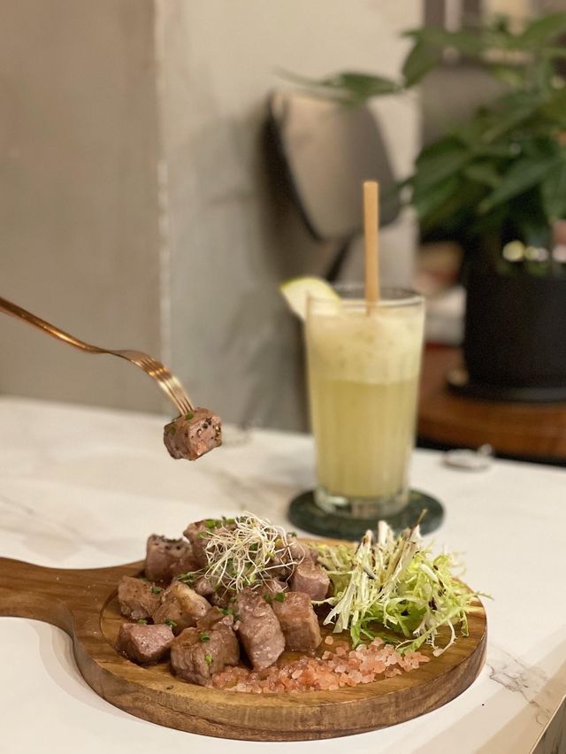 由九龍搬到去港島嘅cafe😎☕️