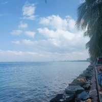 🏖หาดบางเสร่ ถ้าใจเซไปทะเลก็ได้นะ