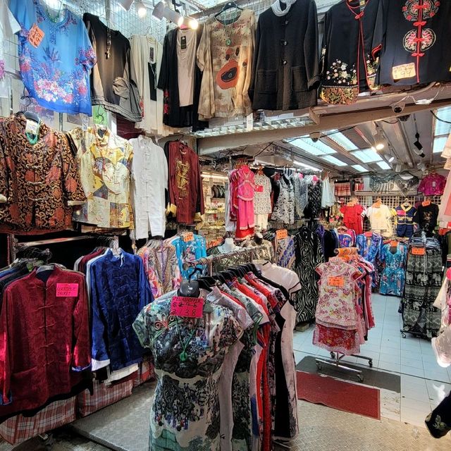 赤柱市集 ~ 香港特色的市集  赤柱市集 ~ 香港特色的市集