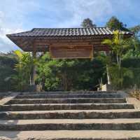 น้ำตกตาดร้อยครัว (Green Jungle Park)