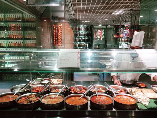 Buffet dinner staycation package