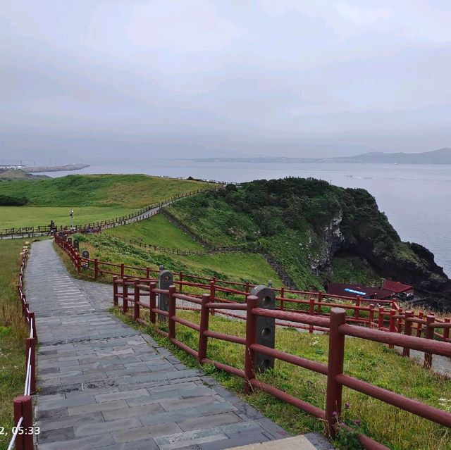 Seongsan Ilchulbong Sunrise Peak in Jeju 
