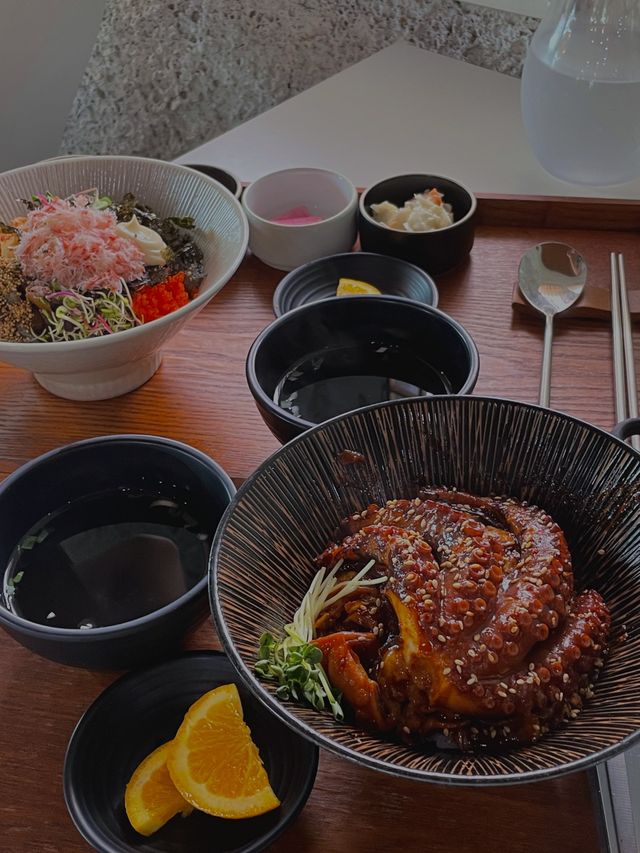 [포항] 실한 문어 한마리, 빌라드웨이브