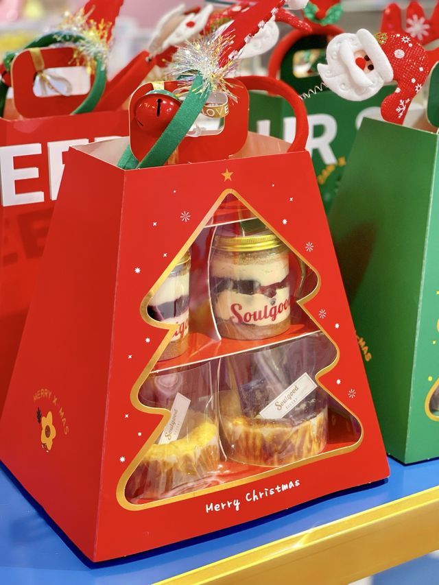 🎊聖誕慶祝打卡必備🎄聖誕蛋糕🎂 人氣巴斯克芝士蛋糕Soulgood Bakery 🛒係 K11 Musea 可以買到啦‼️ 🎊聖誕慶祝打卡必備🎄聖誕蛋糕🎂 人氣巴斯克芝士蛋糕Soulgood Bakery 🛒係 K11 Musea 可以買到啦‼️