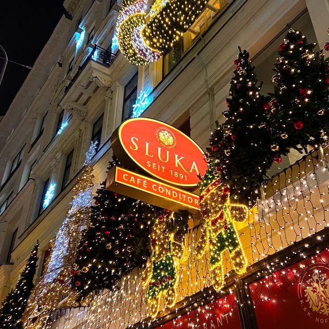 Magical Christmas streets in Vienna 