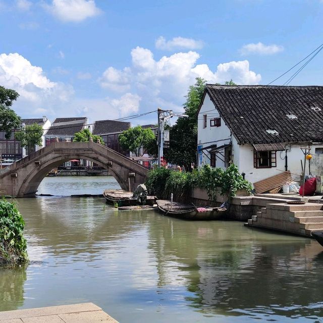 Zhujiajiao ancient water town