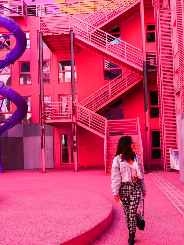 Pink building in Beijing 🌸🌸🌸🌸🌸