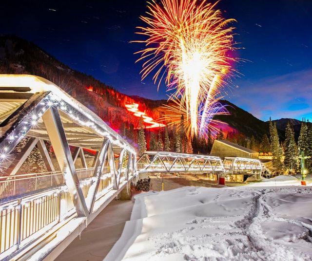 2024 New Year's Eve Torchlight Parade & Fireworks | Snowbird