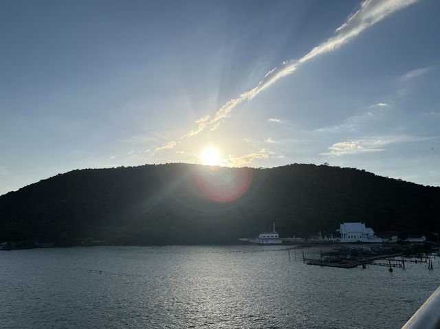 จัดชมวิวสะพานแหลมสิงห์ จันทบุรี