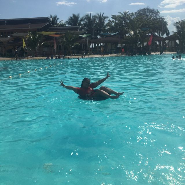 WATER WORLD