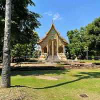 เที่ยววัดเก่าโบราณ วัดเกาะกลาง อ.ป่าซาง จ.ลำพูน 