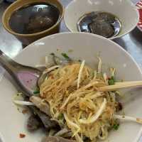 เซี้ยะ ก๋วยเตี๋ยวเป็ด อร่อยยืนหนึ่ง จริงๆ