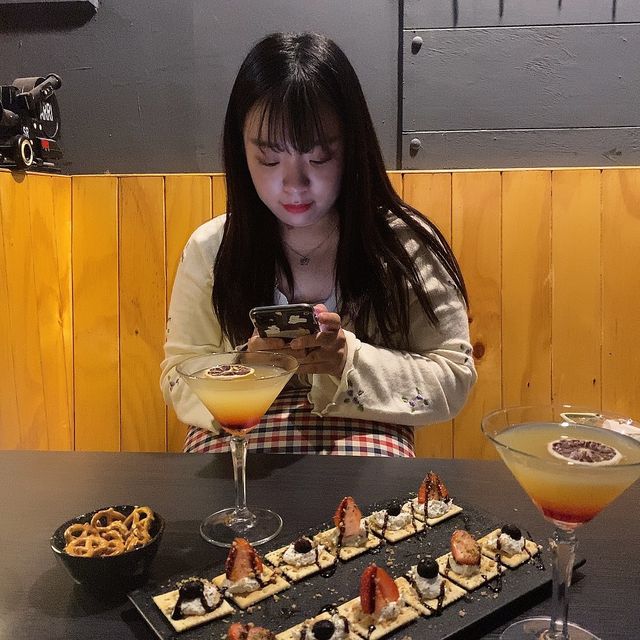 핫한 혜화 와인바 " 오늘도 한잔 " 데이트 코스로 강추!!