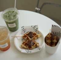 Unbidden cafe ของดีย่านปิ่นเกล้า คาเฟ่สไตล์เกาหลี