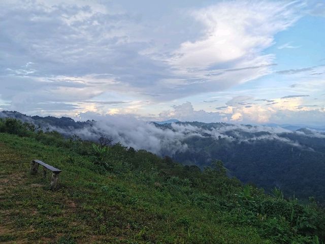 ดอยสายหมอก จุดชมวิวทิวเขา 360 องศา